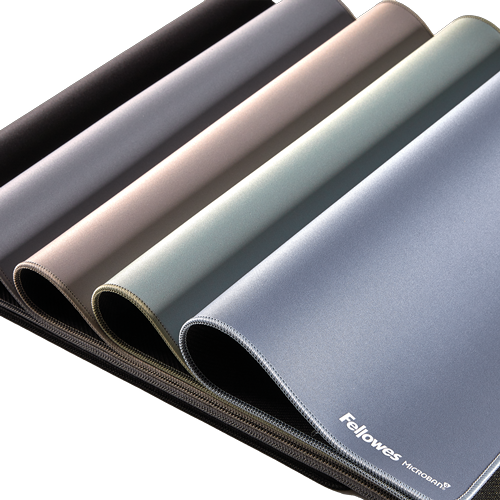 Breyta™ Desk Mat