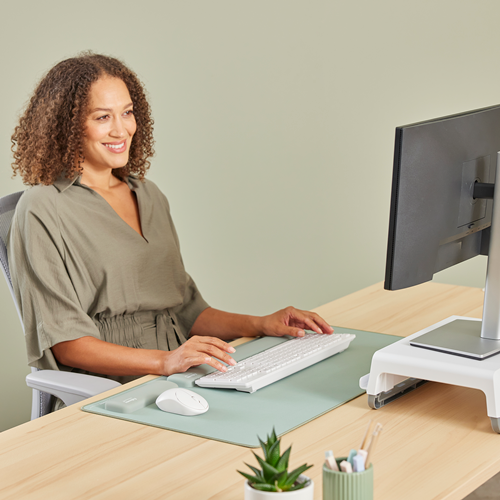 Breyta™ Keyboard Wrist Rest